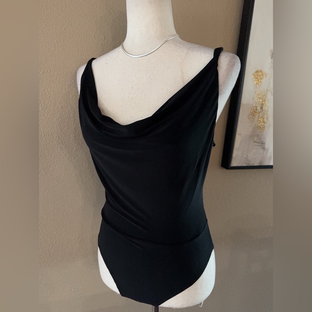 Black draped silky polyester bodysuit classy chic - Picture 5 of 9